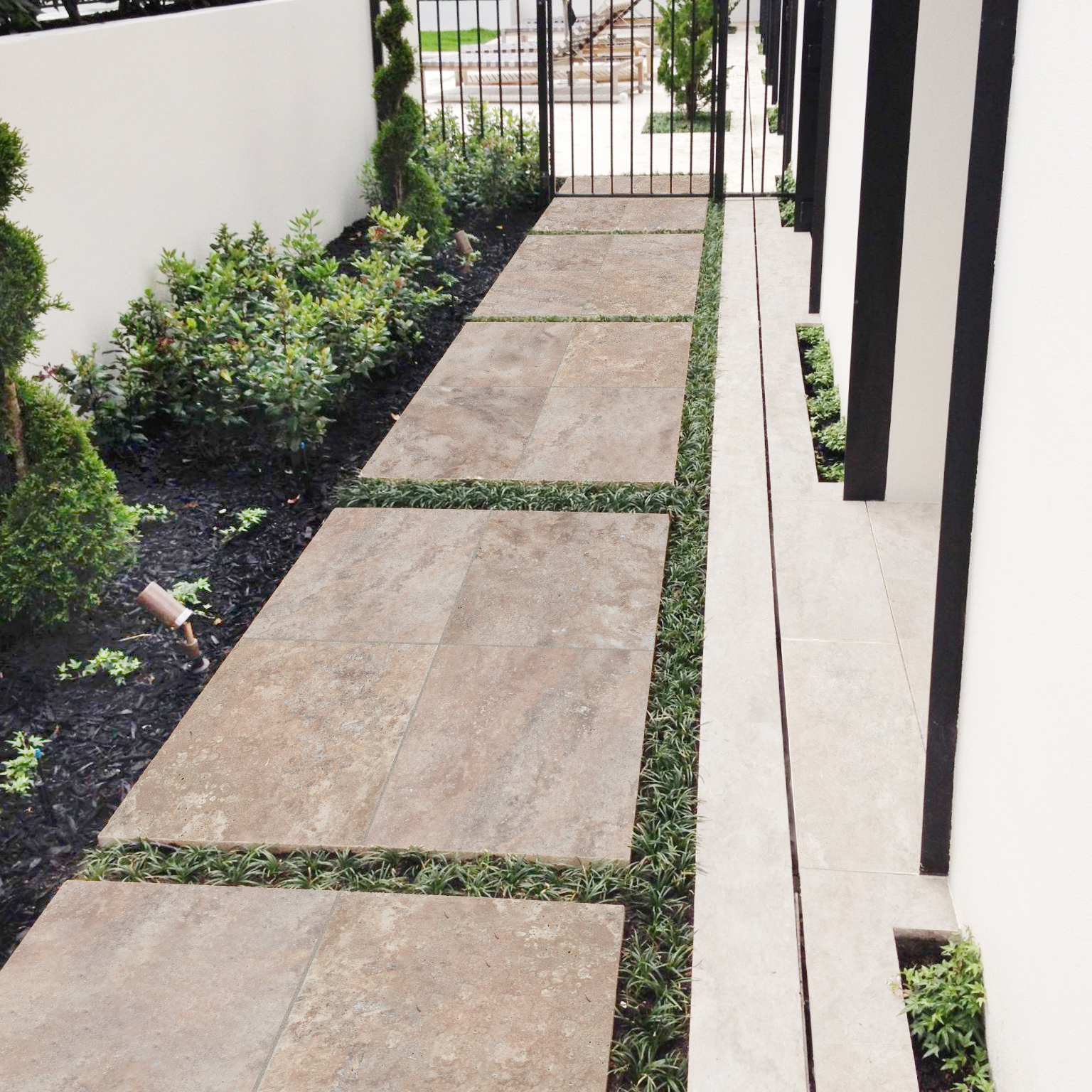 Autumn Leaves Travertine