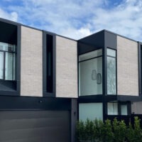 Everest Blend Sandstone Bush-Hammered/ Tumbled Thin Brick Mesh