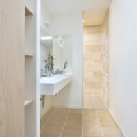 Veracruz Travertine Veincut 12x24 Filled/ Honed