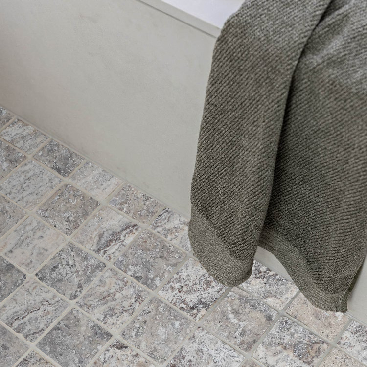 Silver Premium Travertine 4x4 Tumbled