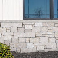 Ivory Premium Travertine Tumbled Ledger Panel