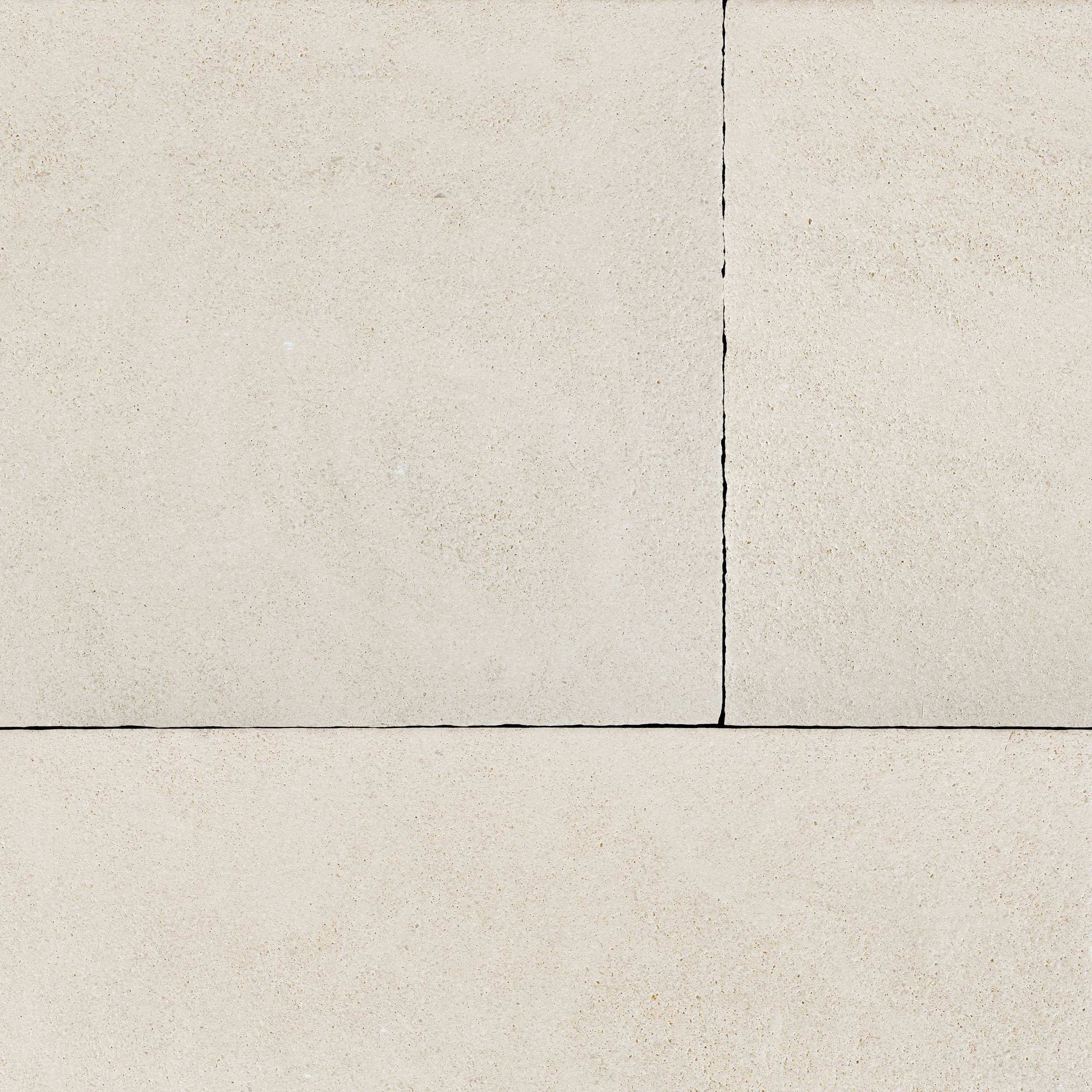 Solene Blend Limestone 16x24 Distressed